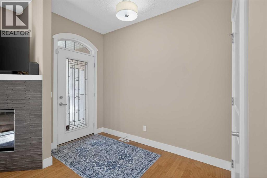 #1 523 34 Street NW - 6