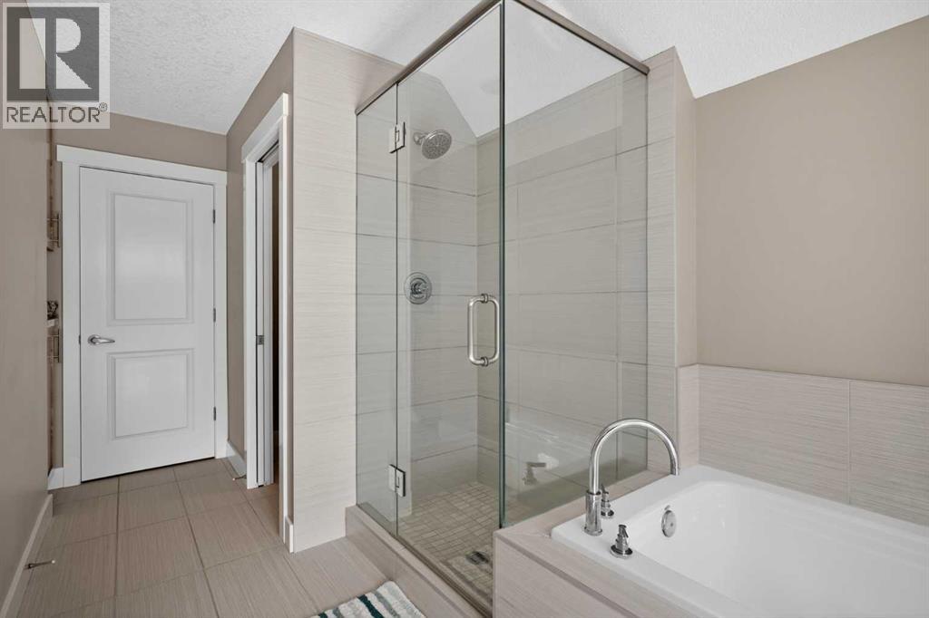 #1 523 34 Street NW - 31
