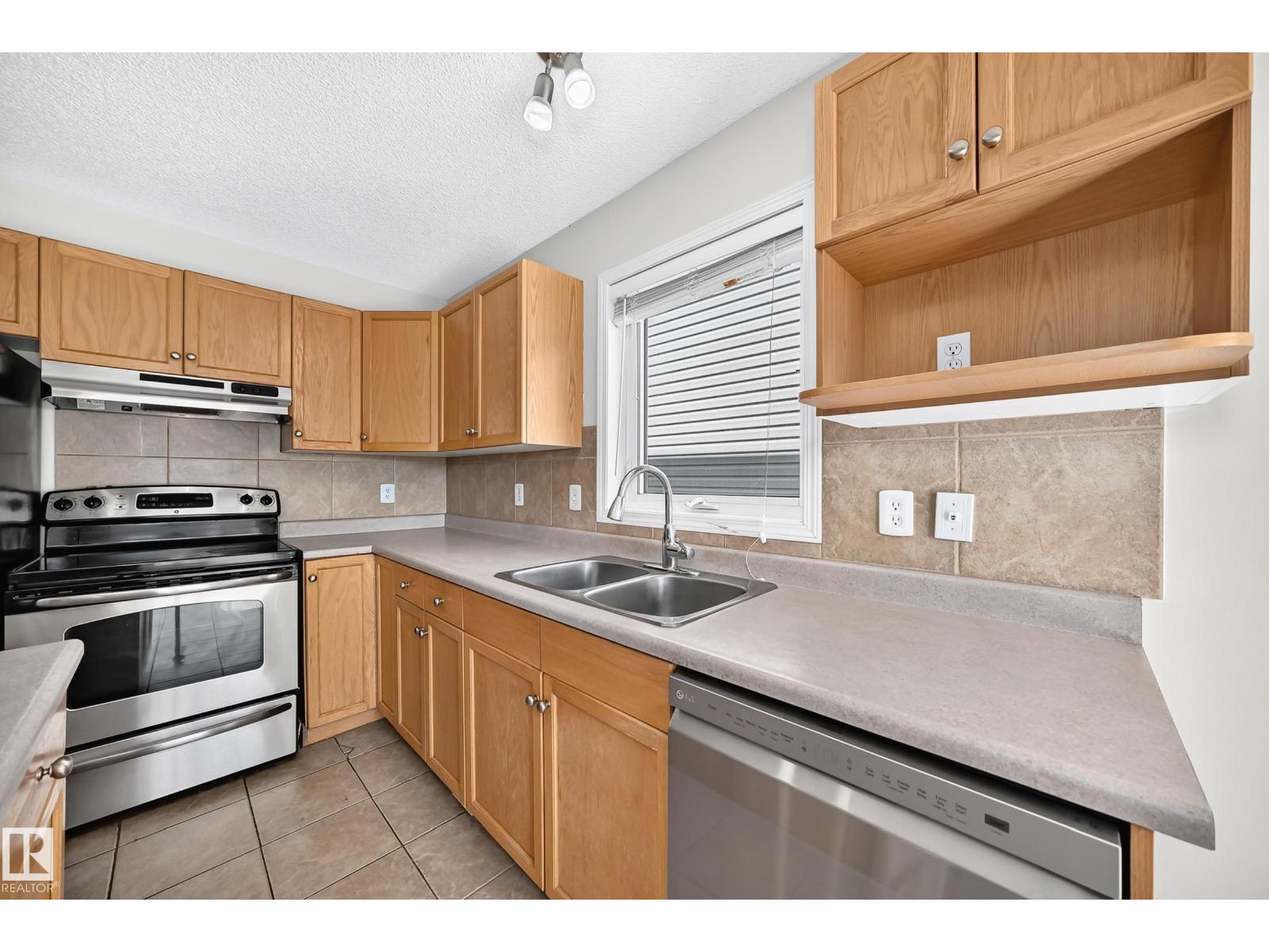 #5 13403 CUMBERLAND RD NW - 8