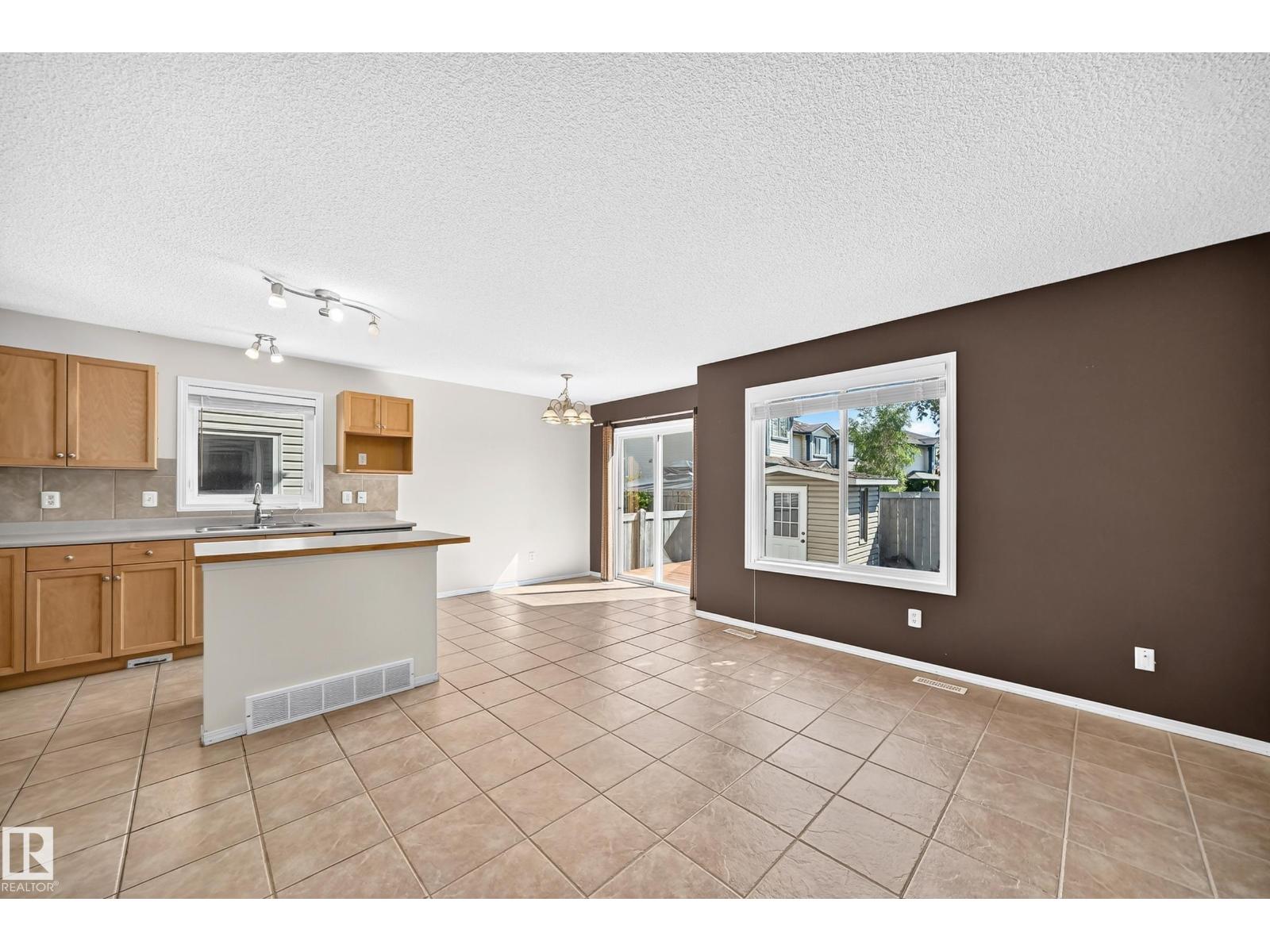 #5 13403 CUMBERLAND RD NW - 16