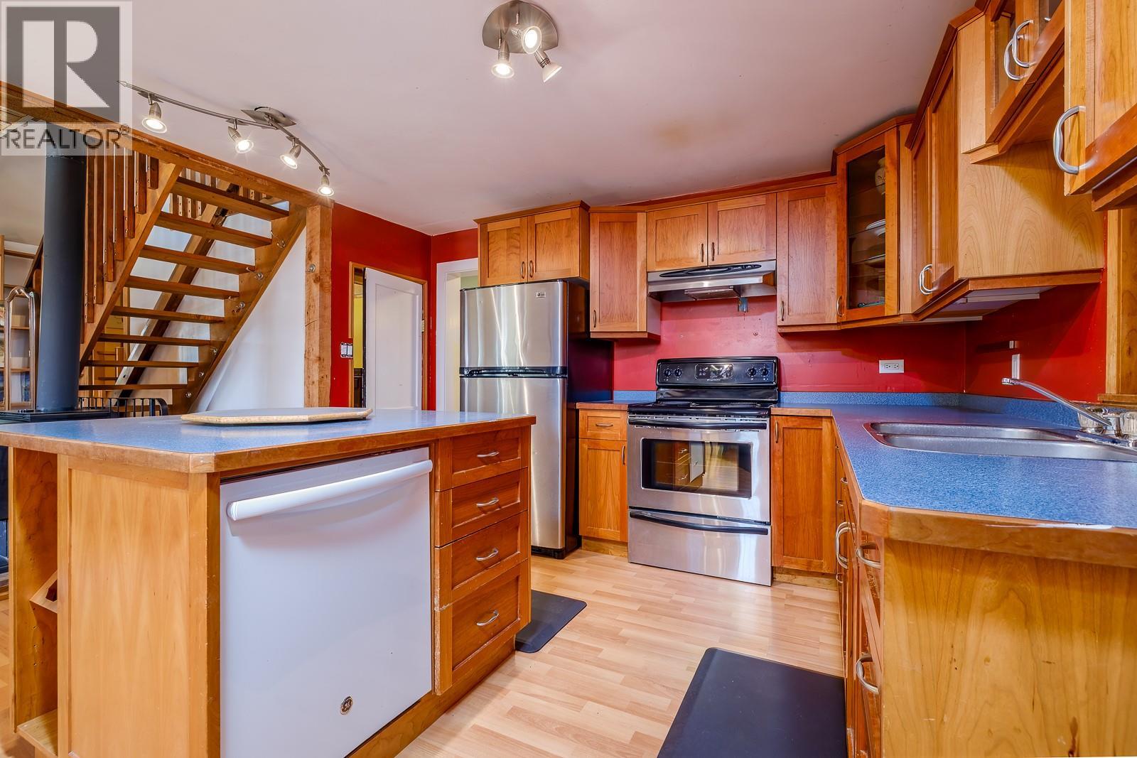 2034 Cliff Street - 20
