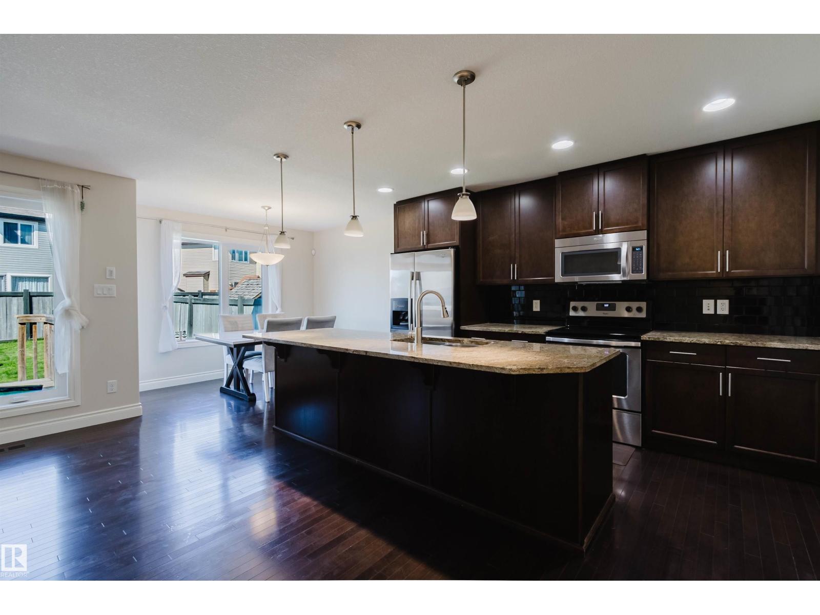 17348 6 AV SW - 11