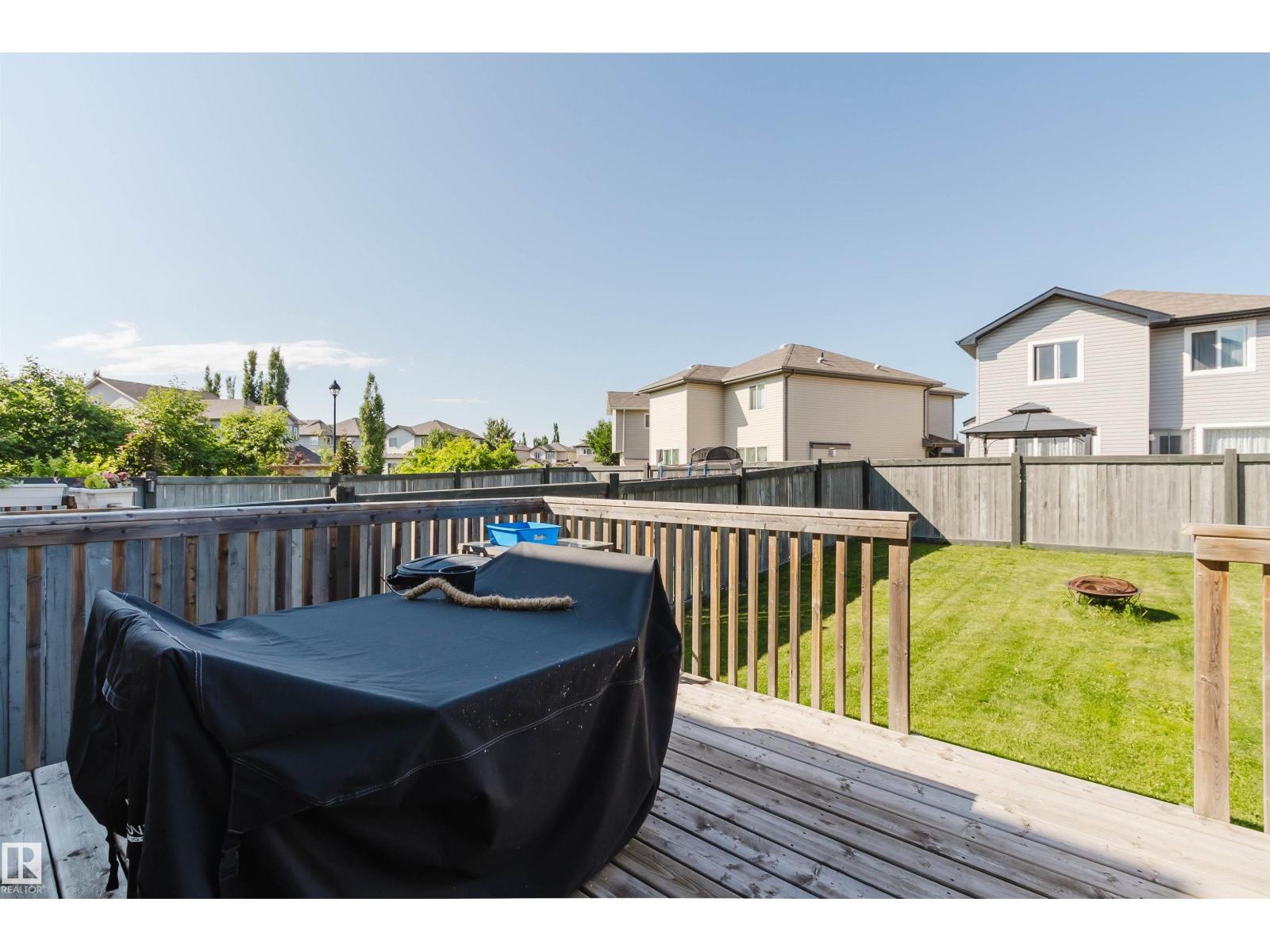 17348 6 AV SW - 28