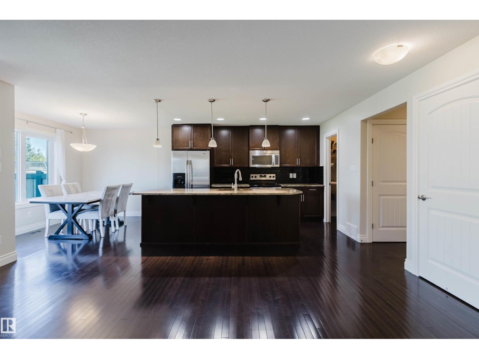 17348 6 AV SW - 9