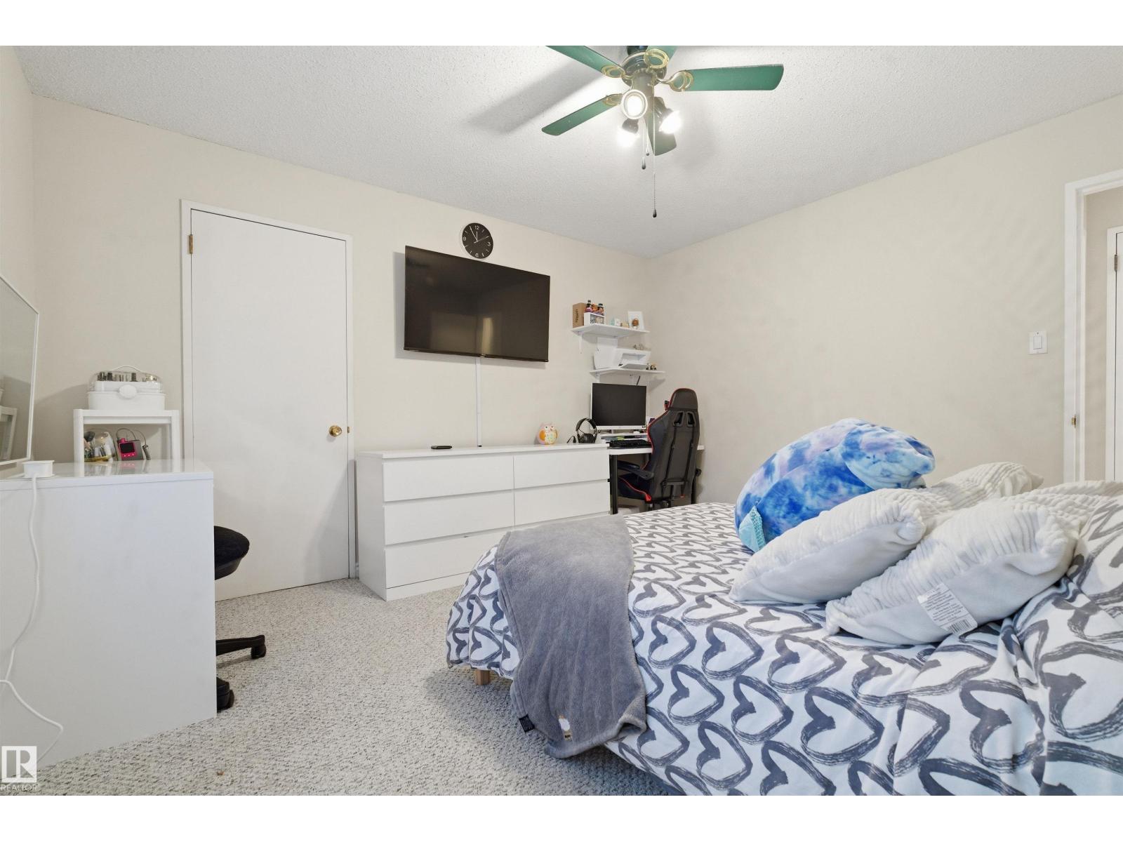 #205 11440 40 avenue NW - 12
