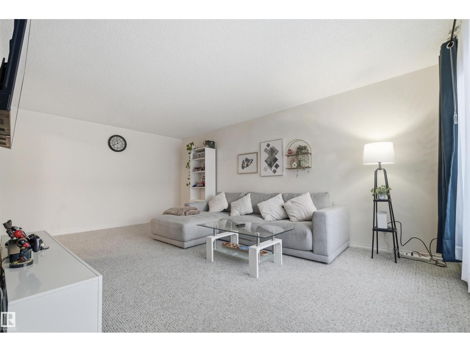 #205 11440 40 avenue NW - 3