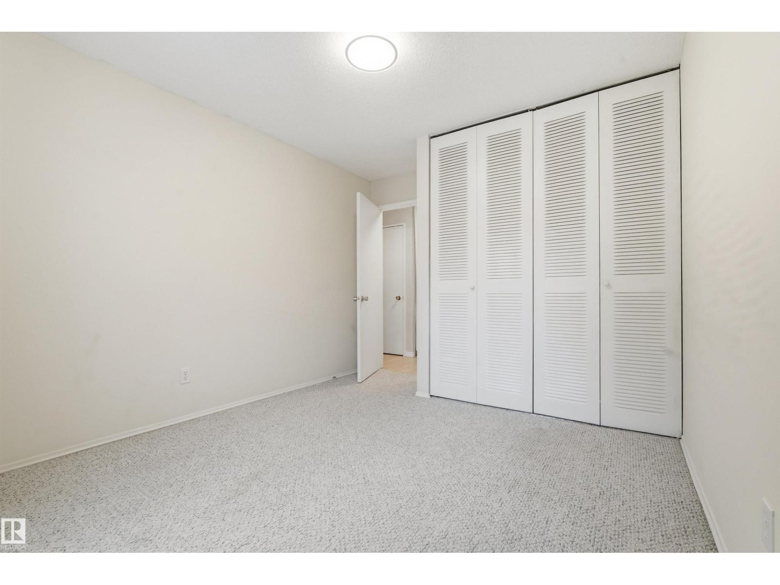 #205 11440 40 avenue NW - 19