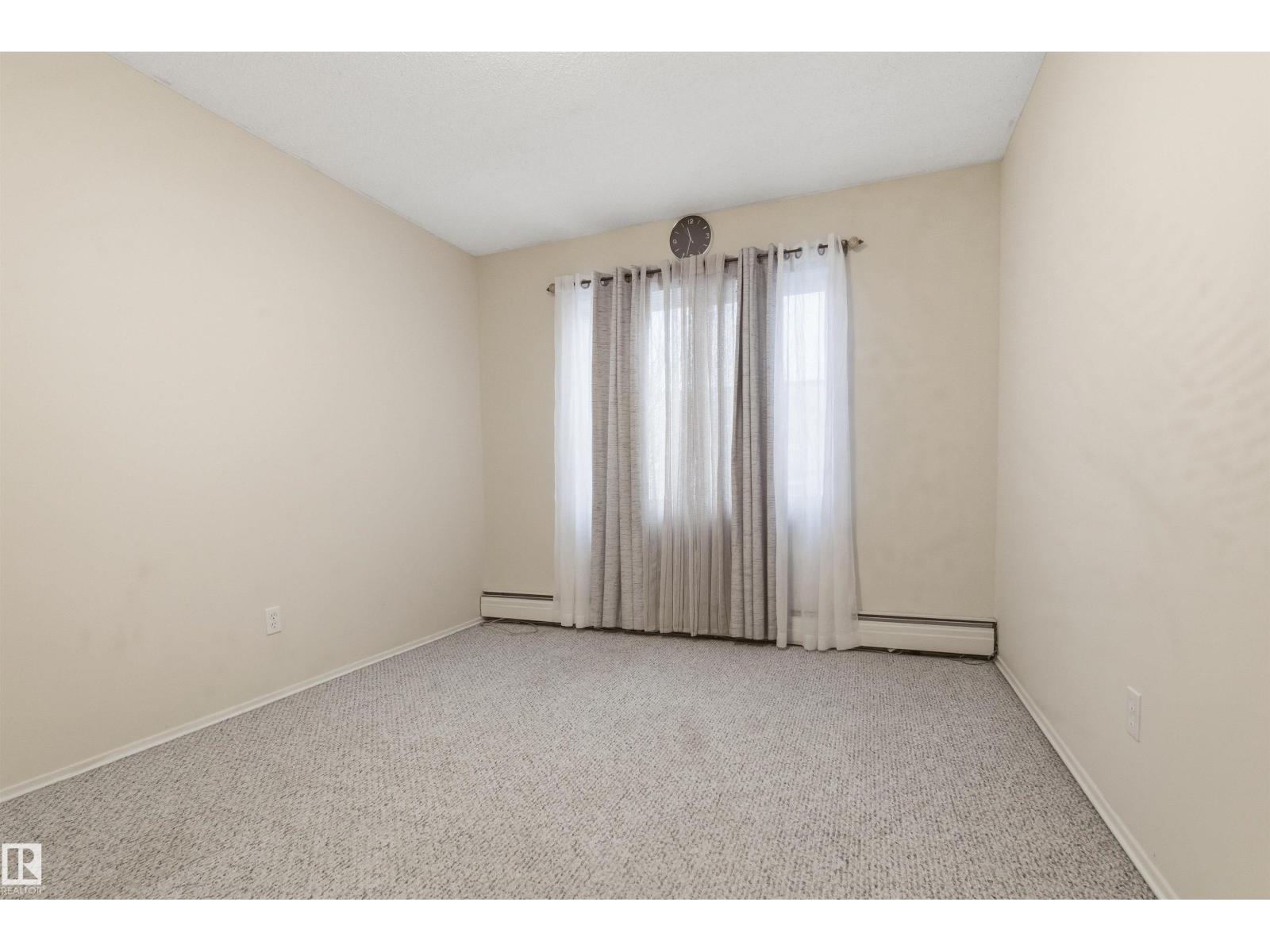 #205 11440 40 avenue NW - 16