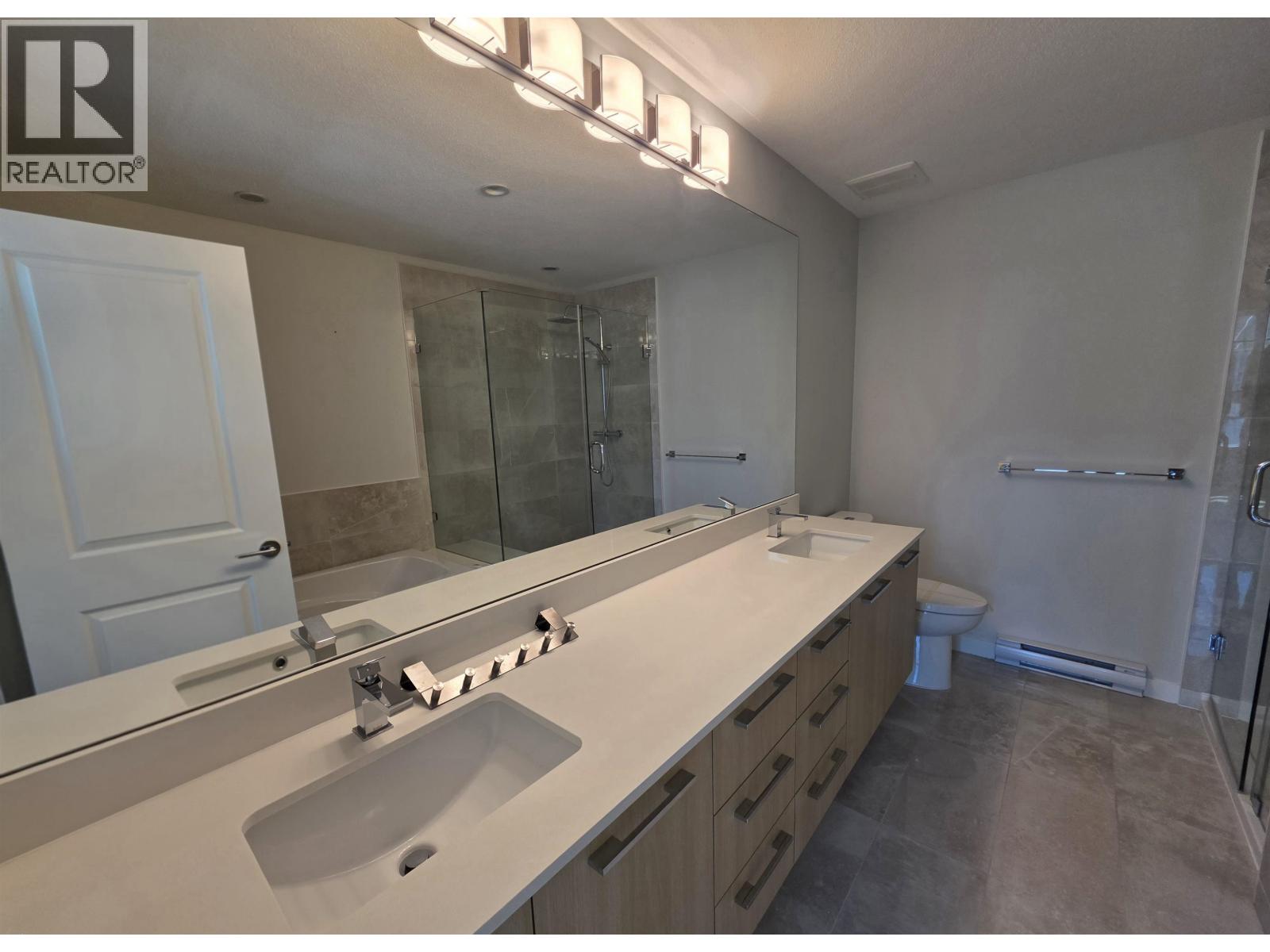 #59-5311 ADMIRAL Way, Delta