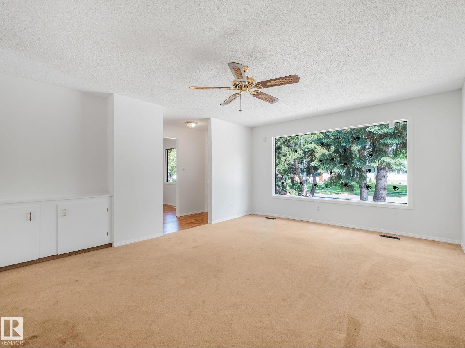91 Amherst CR - 7