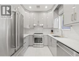 3709 Avondale Street, Burnaby, BC V5G1N8 Photo 10