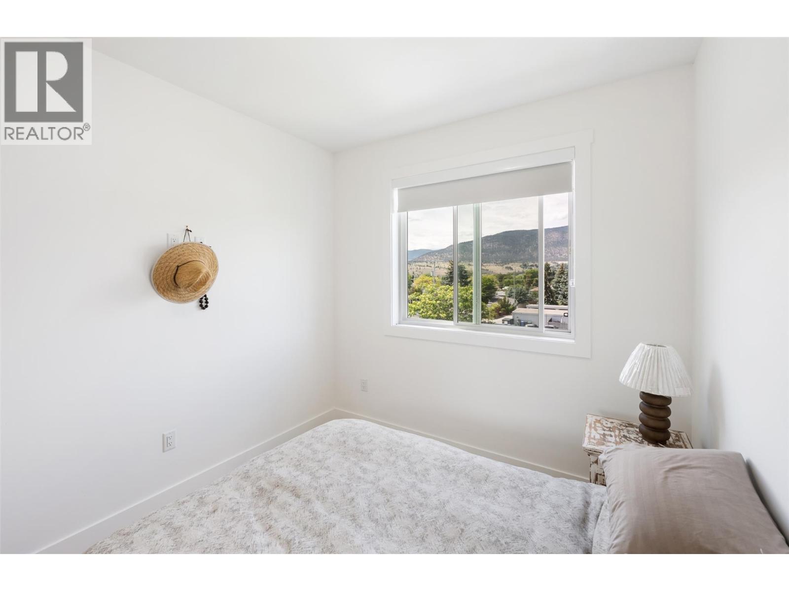 #107 210 Scott Avenue - 37
