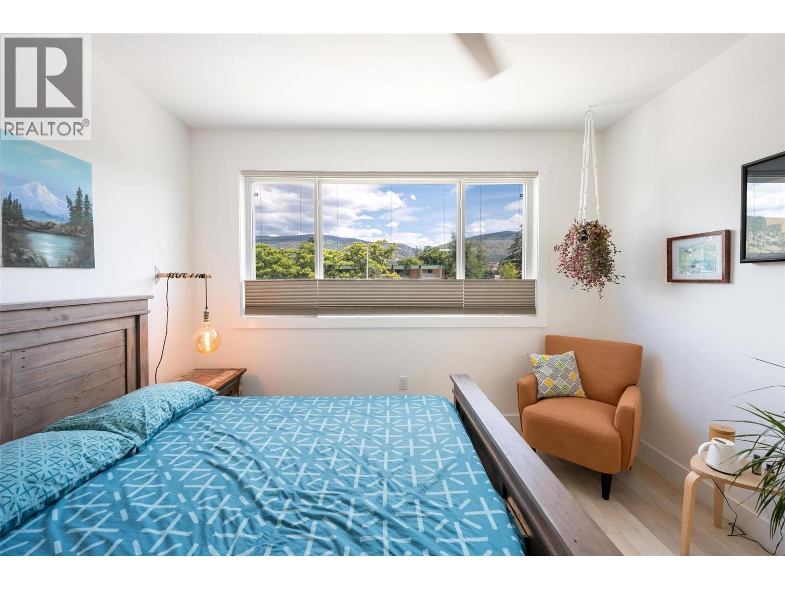 #107 210 Scott Avenue - 31
