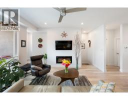 2pc Bathroom - 210 Scott Avenue Unit# 107, Penticton, BC V2A2J5 Photo 9