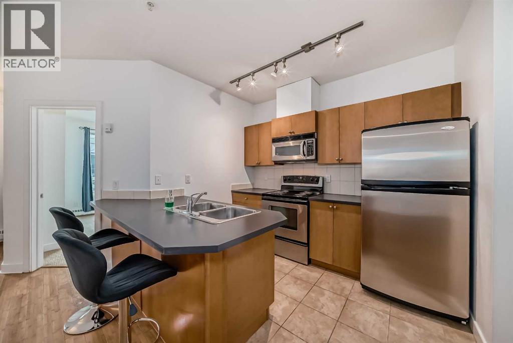 #311 328 21 Avenue SW - 20