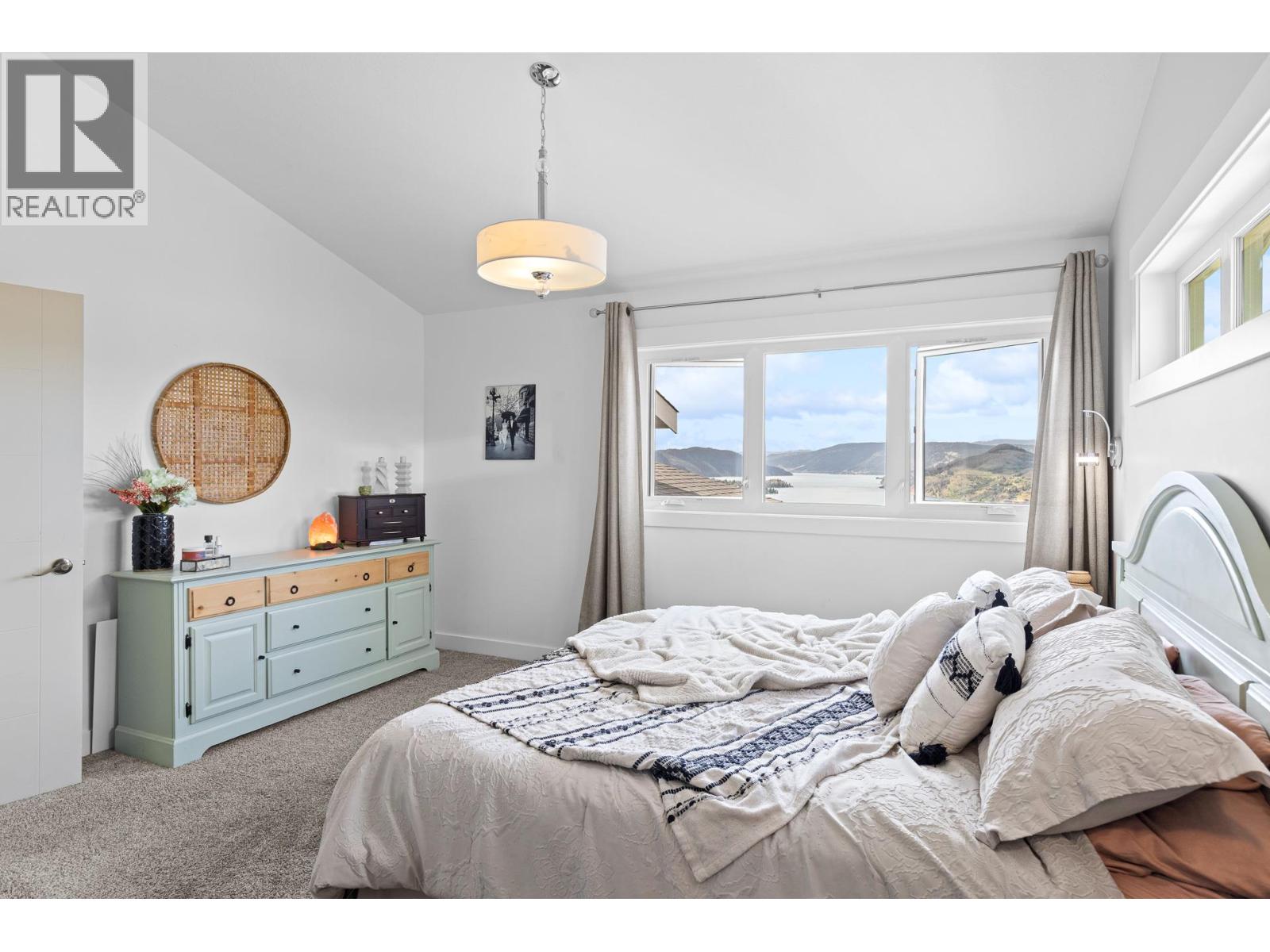647 Mt Ida Drive - 36