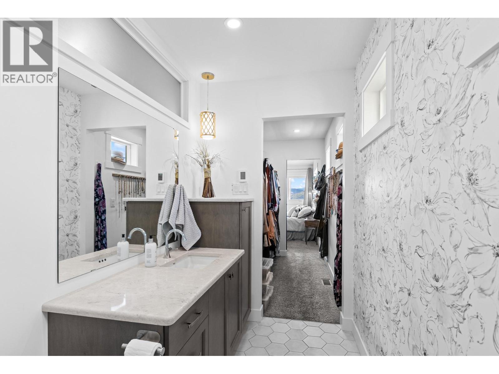 647 Mt Ida Drive - 41