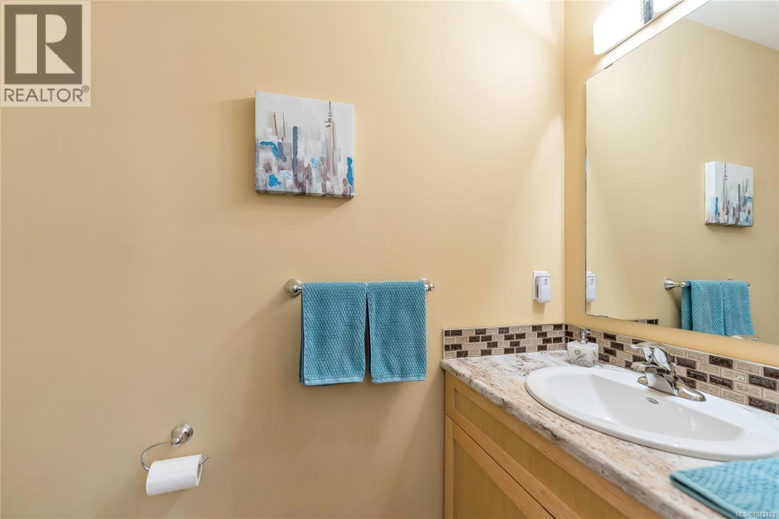 #401 1533 Joan Ave - 13
