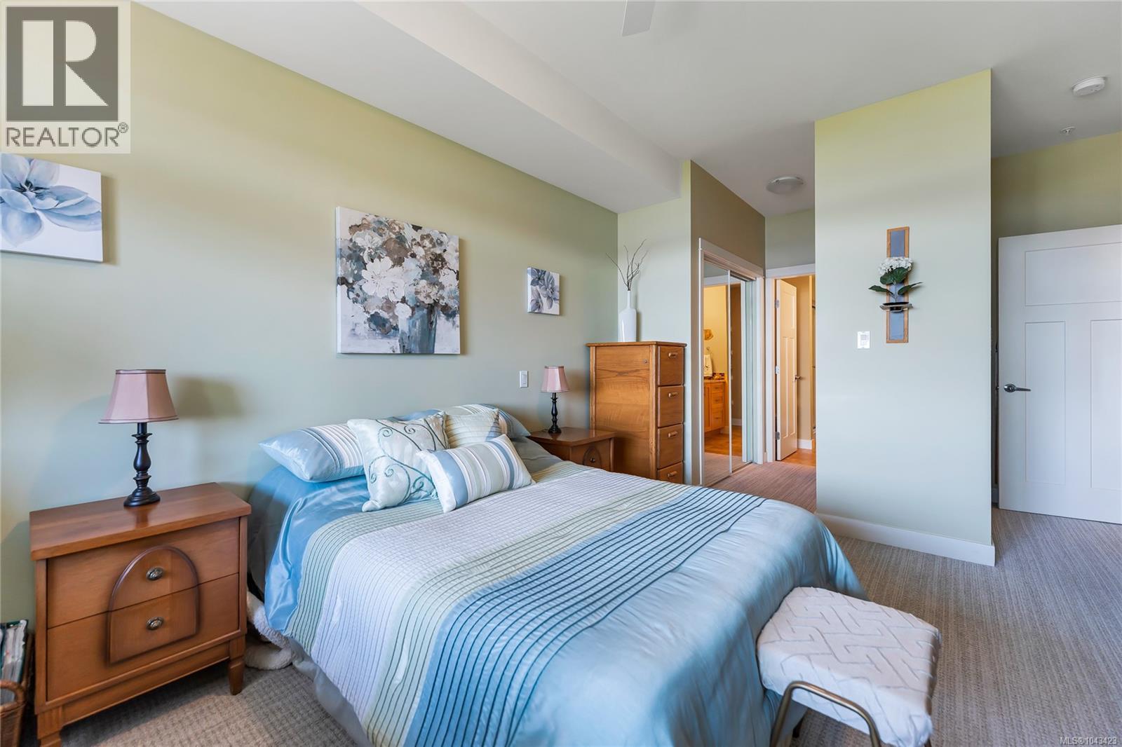 #401 1533 Joan Ave - 15