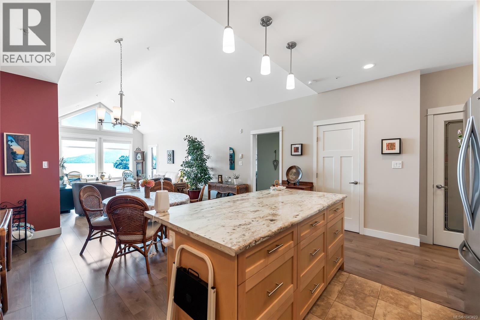 #401 1533 Joan Ave - Image 7