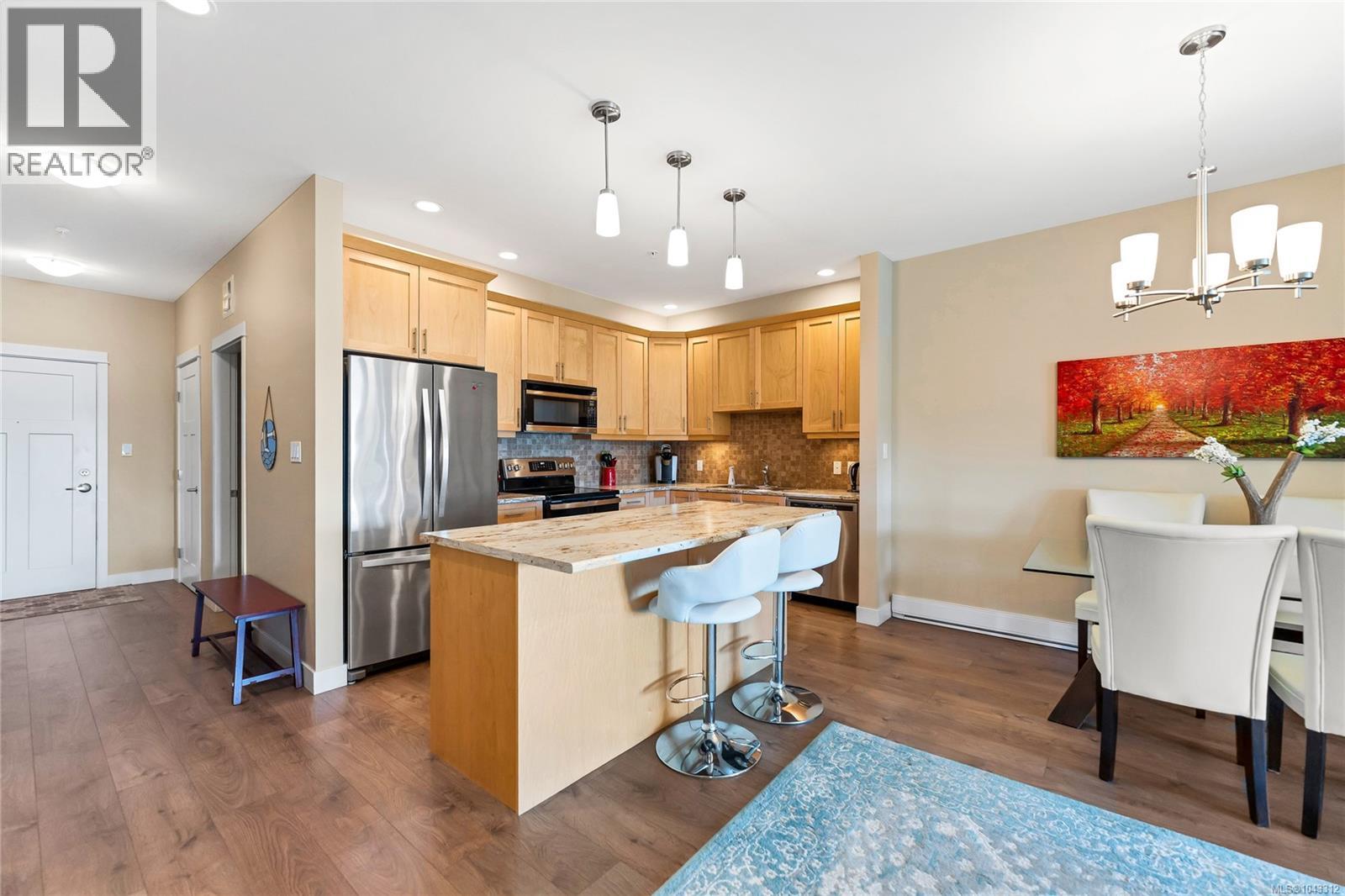 #301 1533 Joan Ave - 8