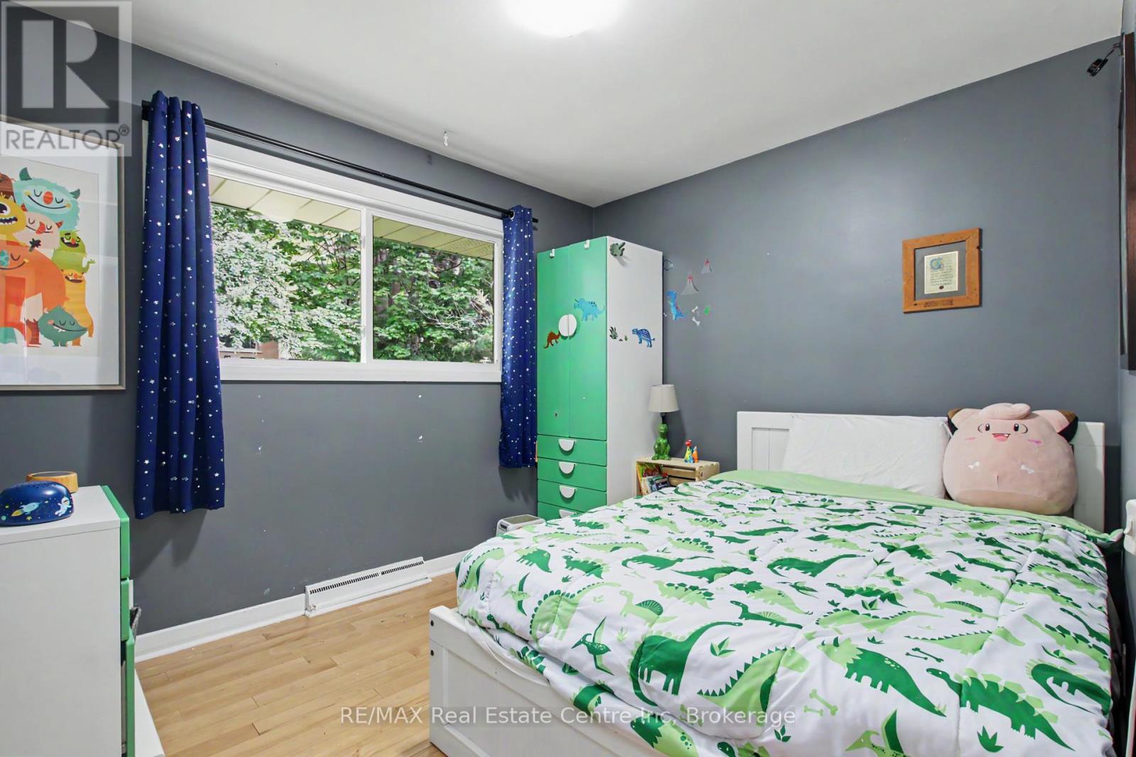 23 GLENBURNIE DRIVE - 11