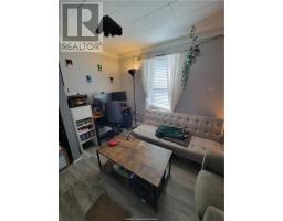 389 Ontario, Greater Sudbury, ON P3E4K3 Photo 6