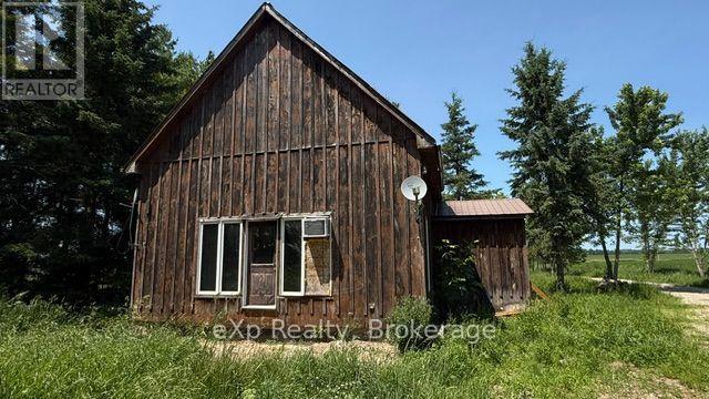 841 2 CONCESSION - 2