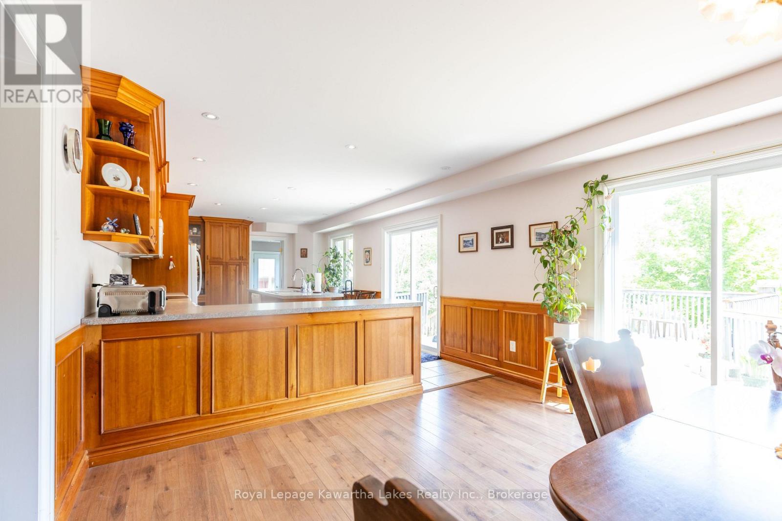 9 ROSCO LANE - 13