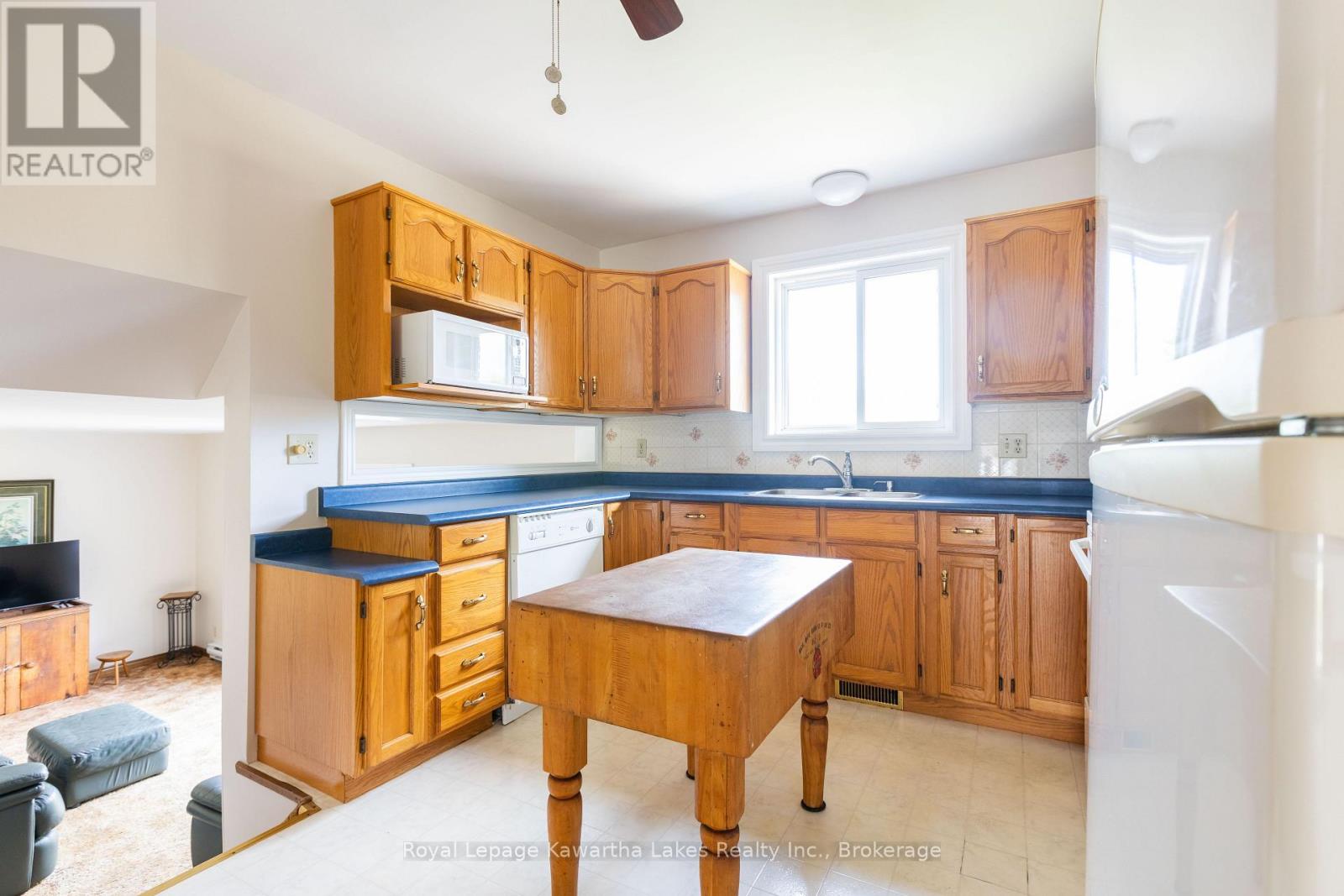 28 ANDREW DRIVE - 12