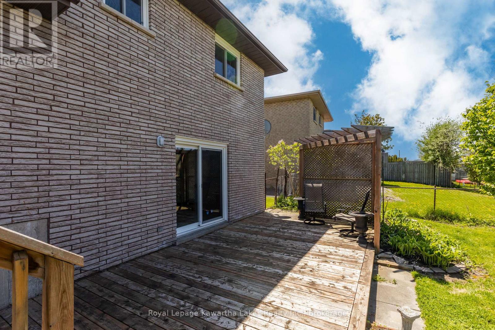 28 ANDREW DRIVE - 27