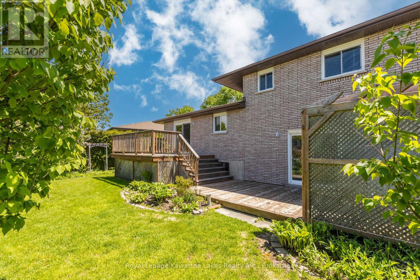 28 ANDREW DRIVE - 30