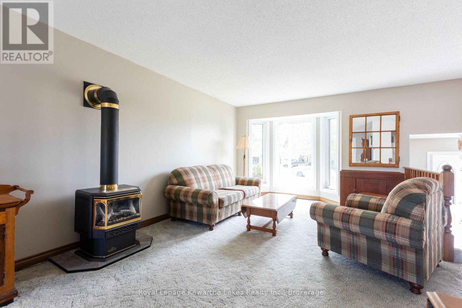 28 ANDREW DRIVE - 5