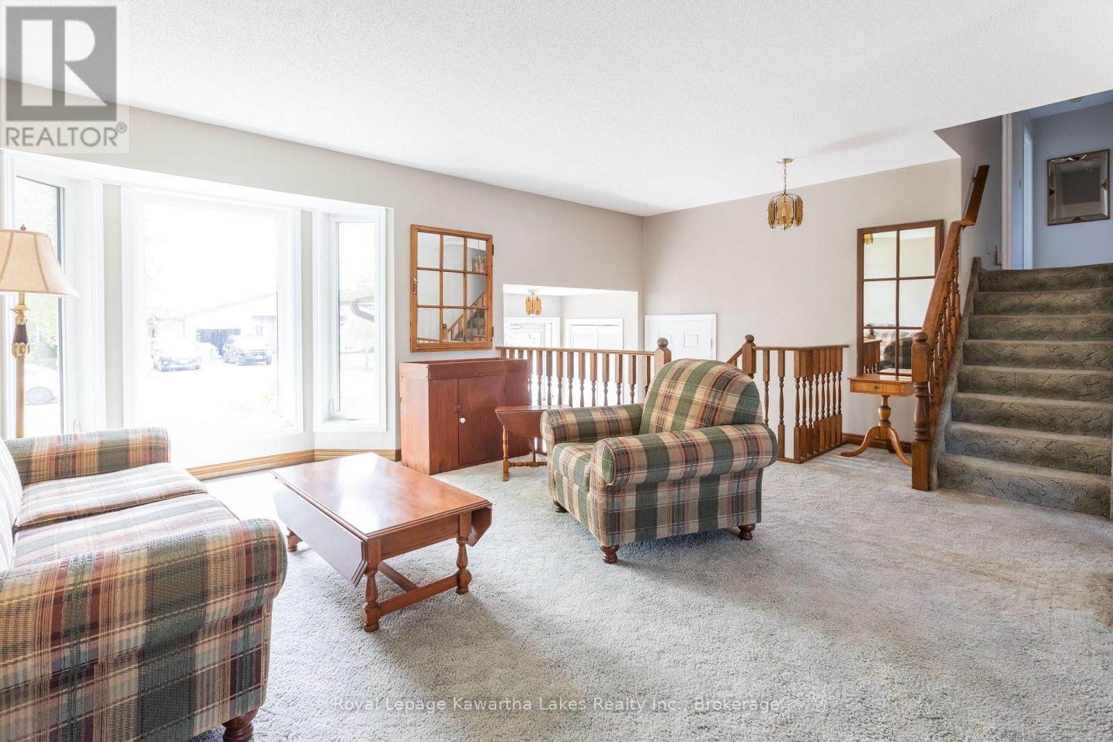 28 ANDREW DRIVE - 6