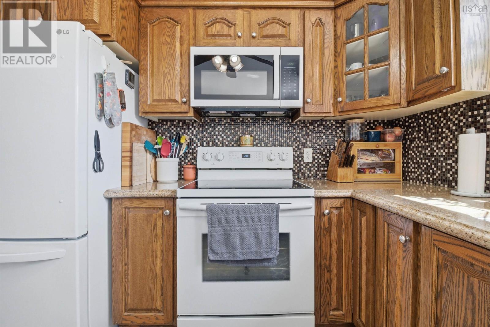 130 Snowberry Court - 15