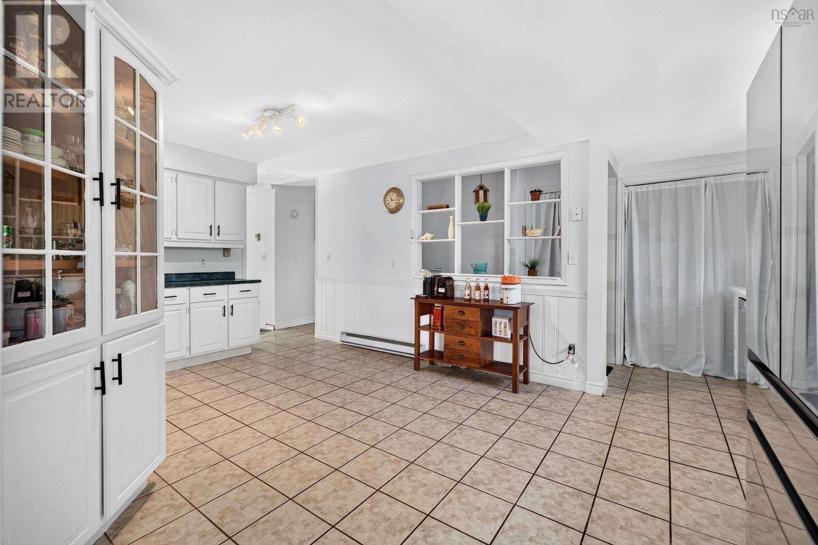 18 Bakery Lane - 8