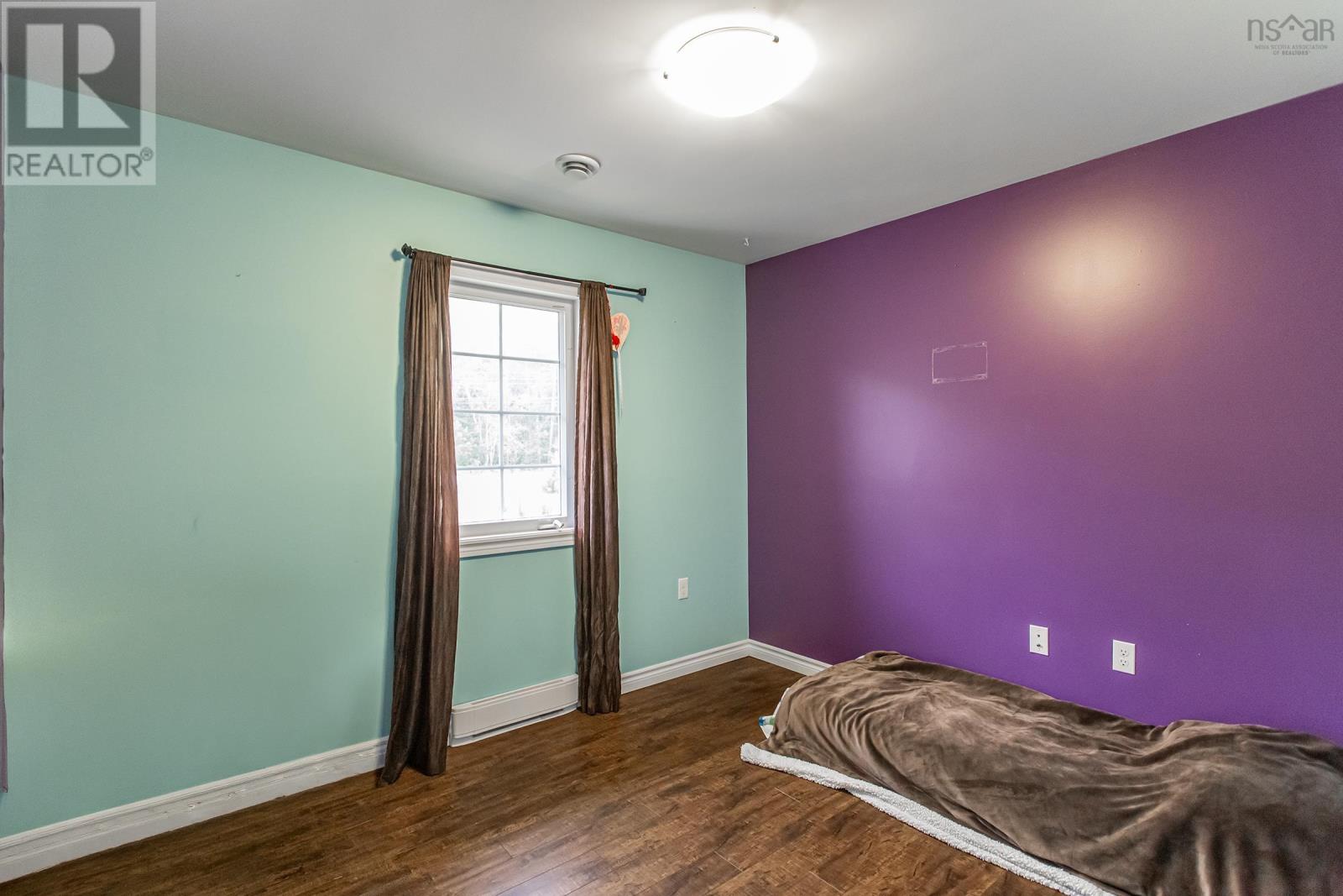 10005 Highway 201 - Image 21