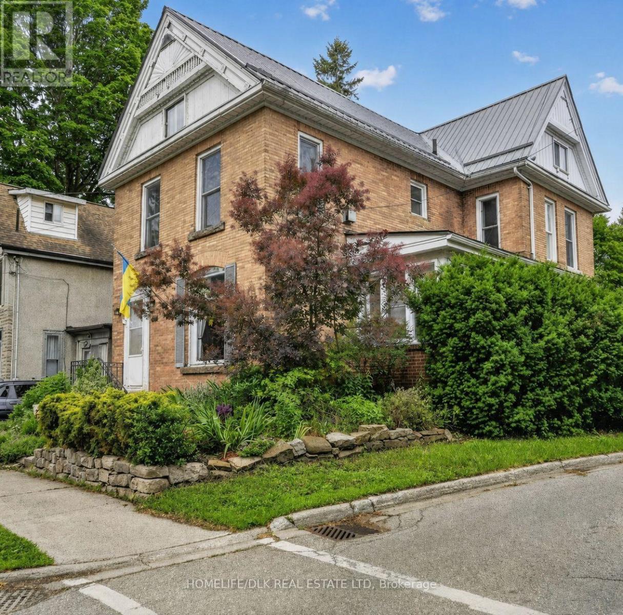 186 KING STREET E - 1