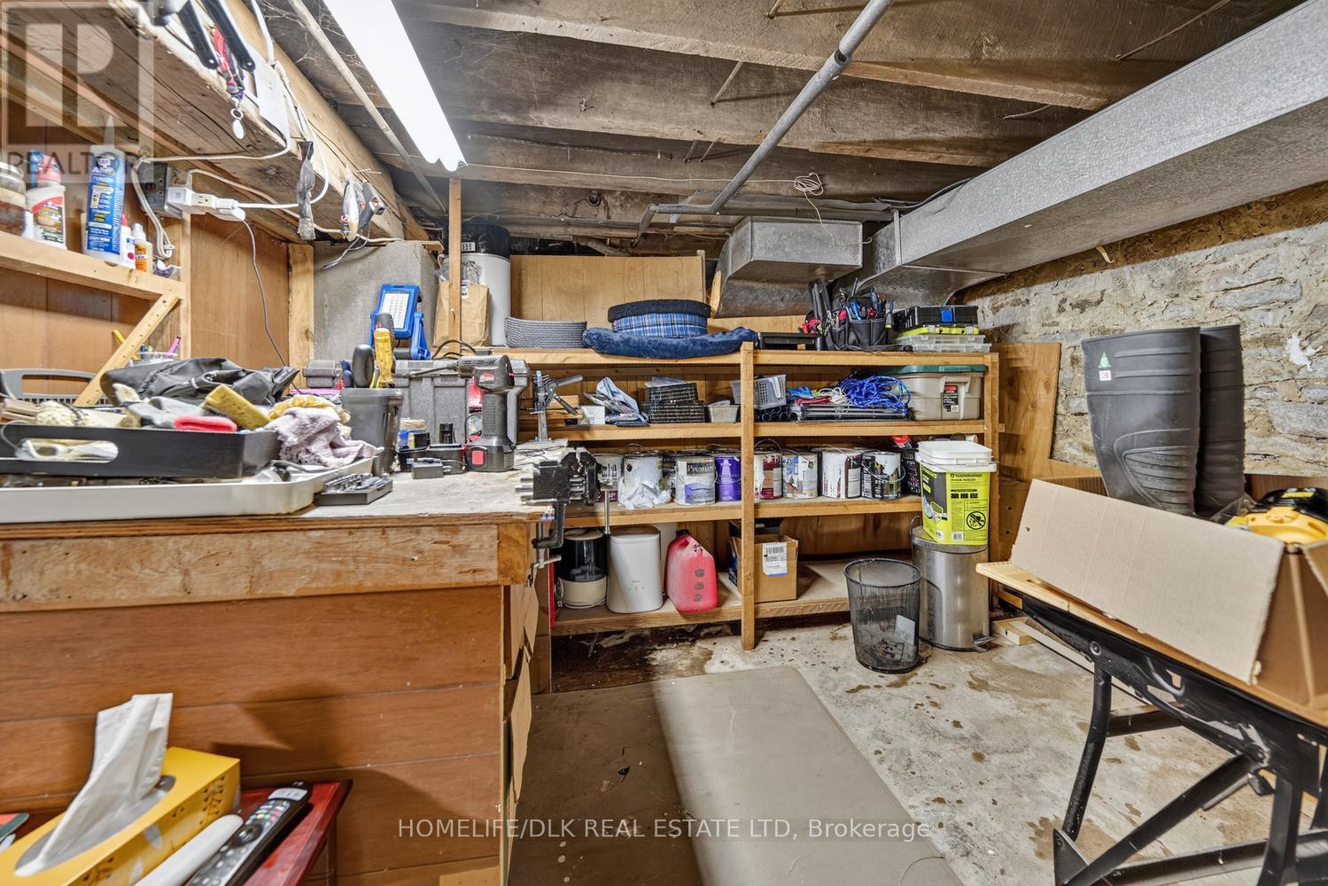 186 KING STREET E - 27