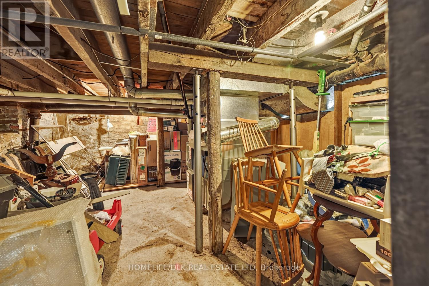 186 KING STREET E - 28