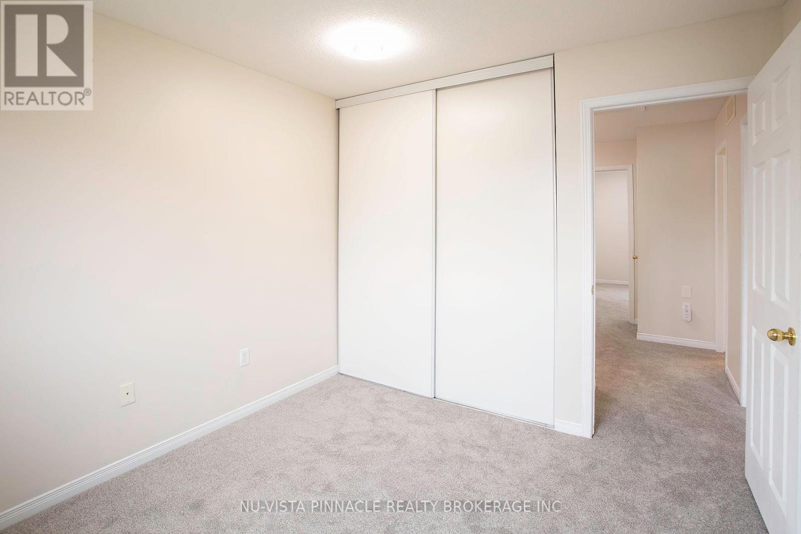 #18 780 FANSHAWE PARK ROAD E - 23