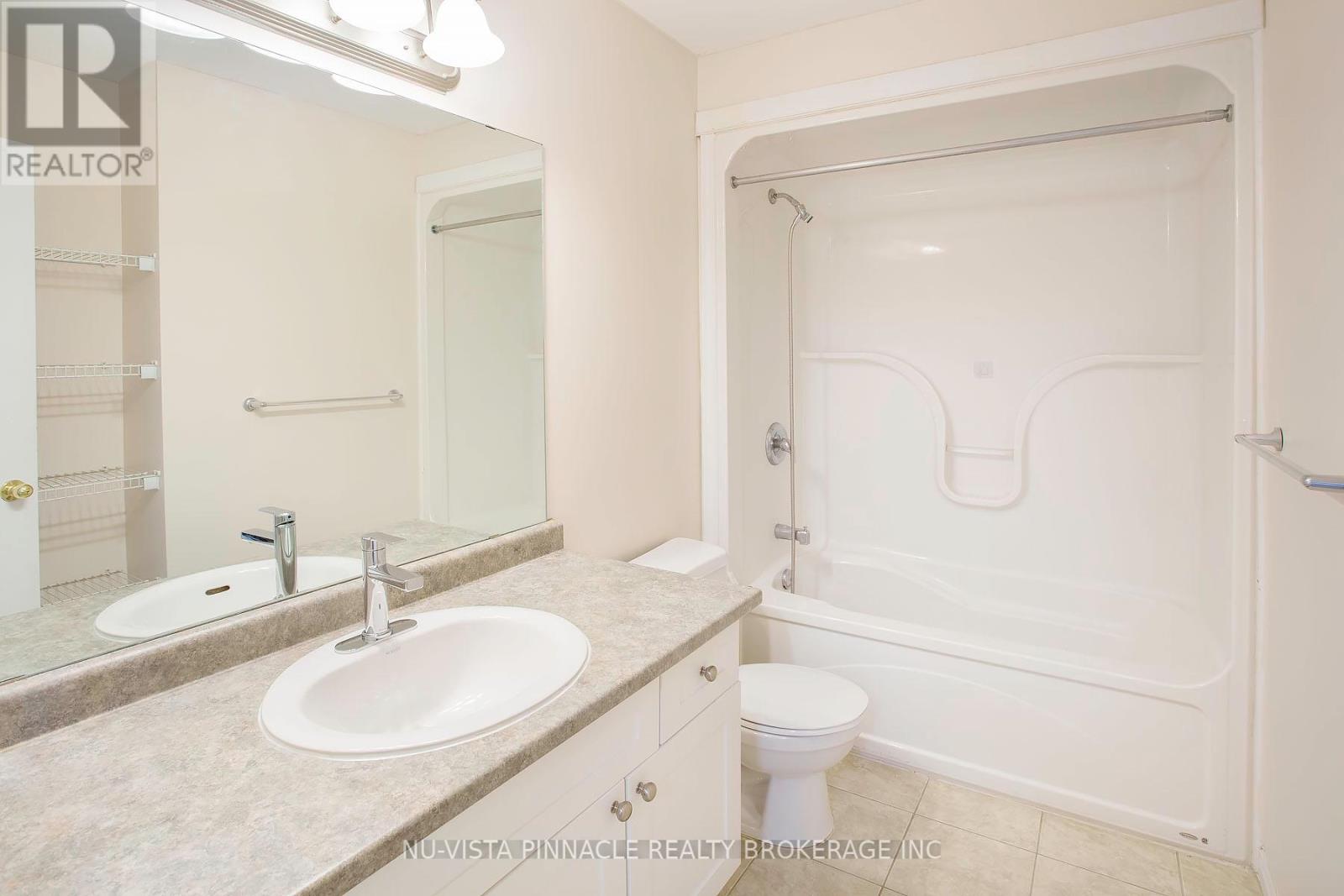#18 780 FANSHAWE PARK ROAD E - 25