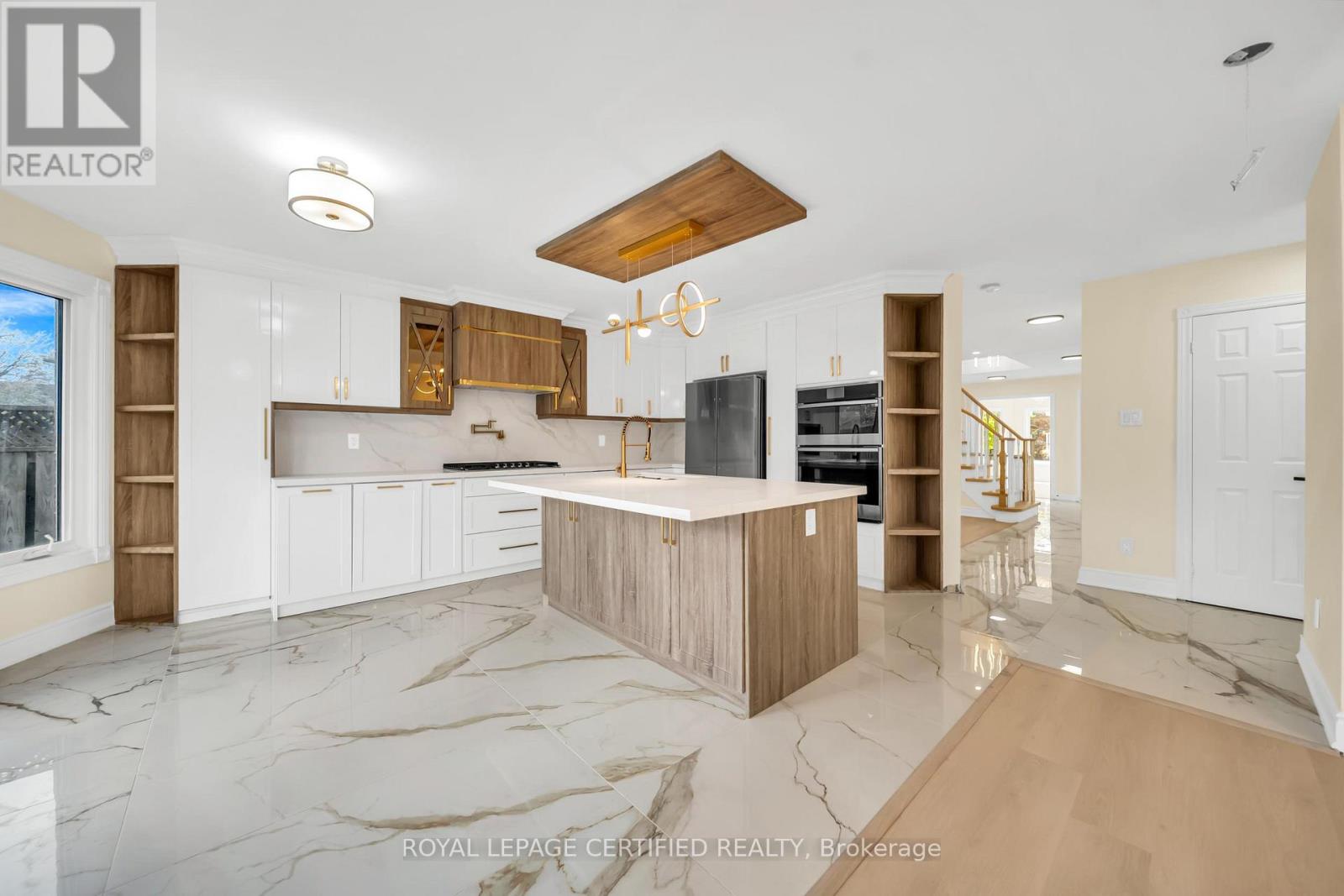 5016 NATKARNI CRESCENT - 1