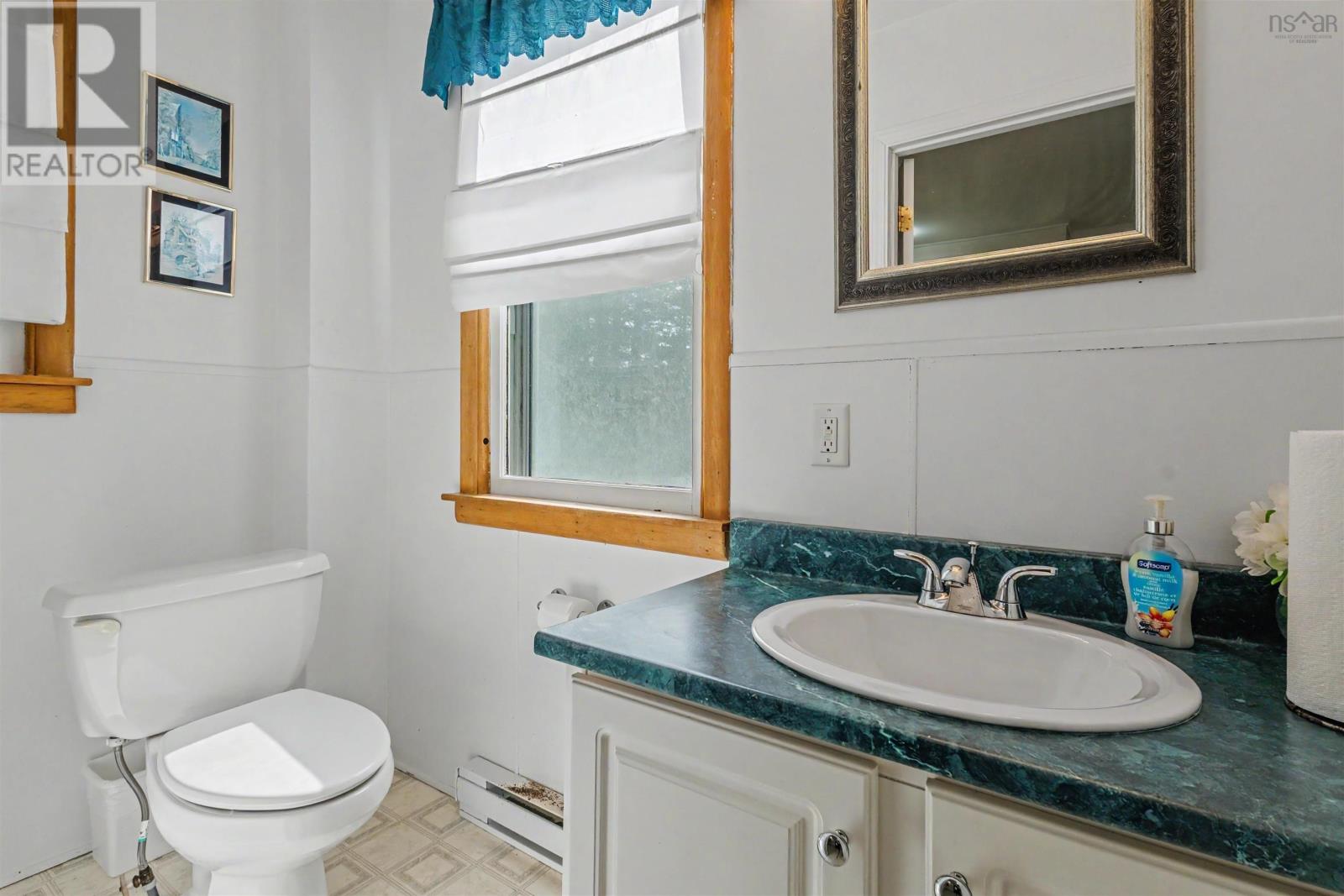 1400 Grand Lake Road - 12