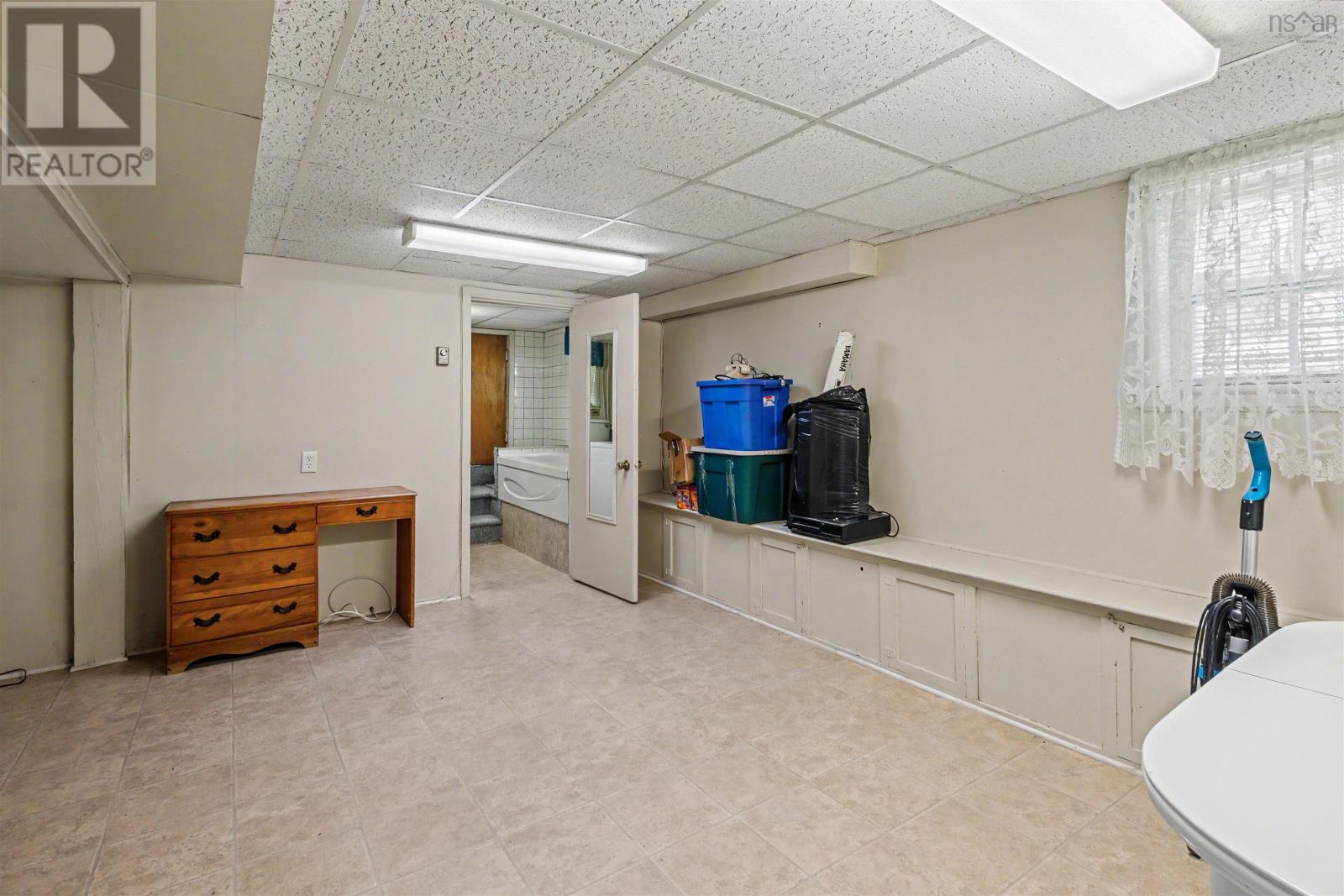 1400 Grand Lake Road - 21