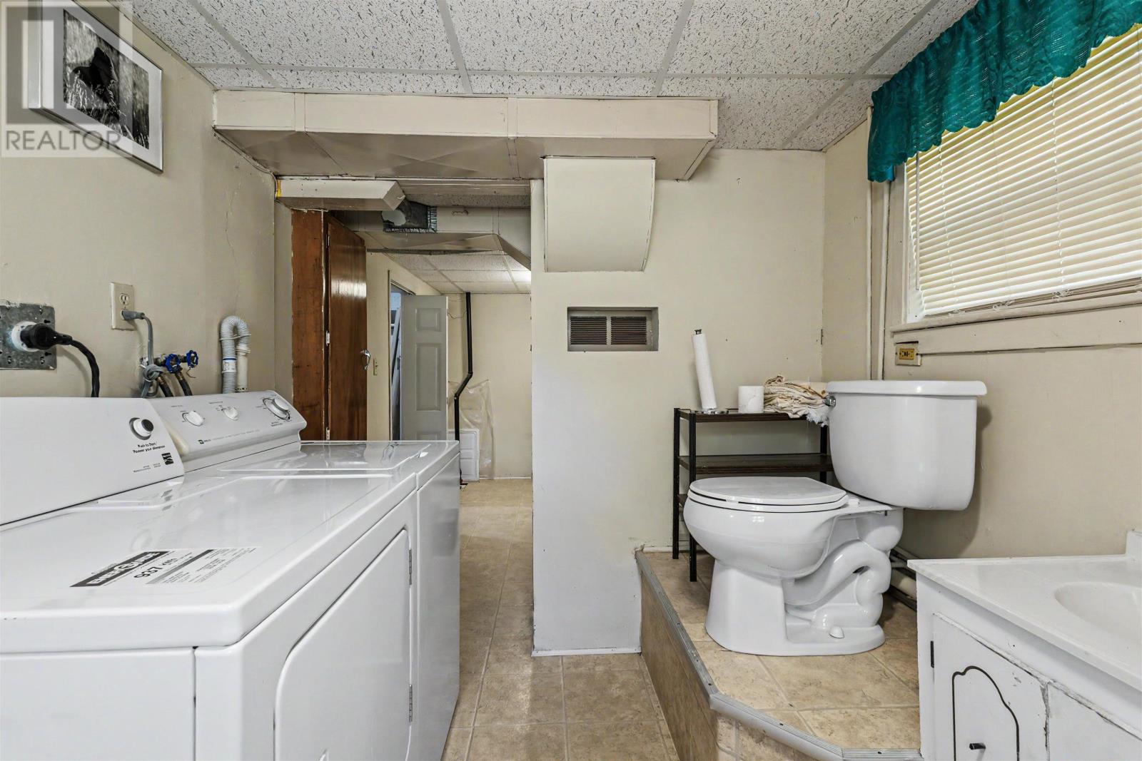 1400 Grand Lake Road - 25