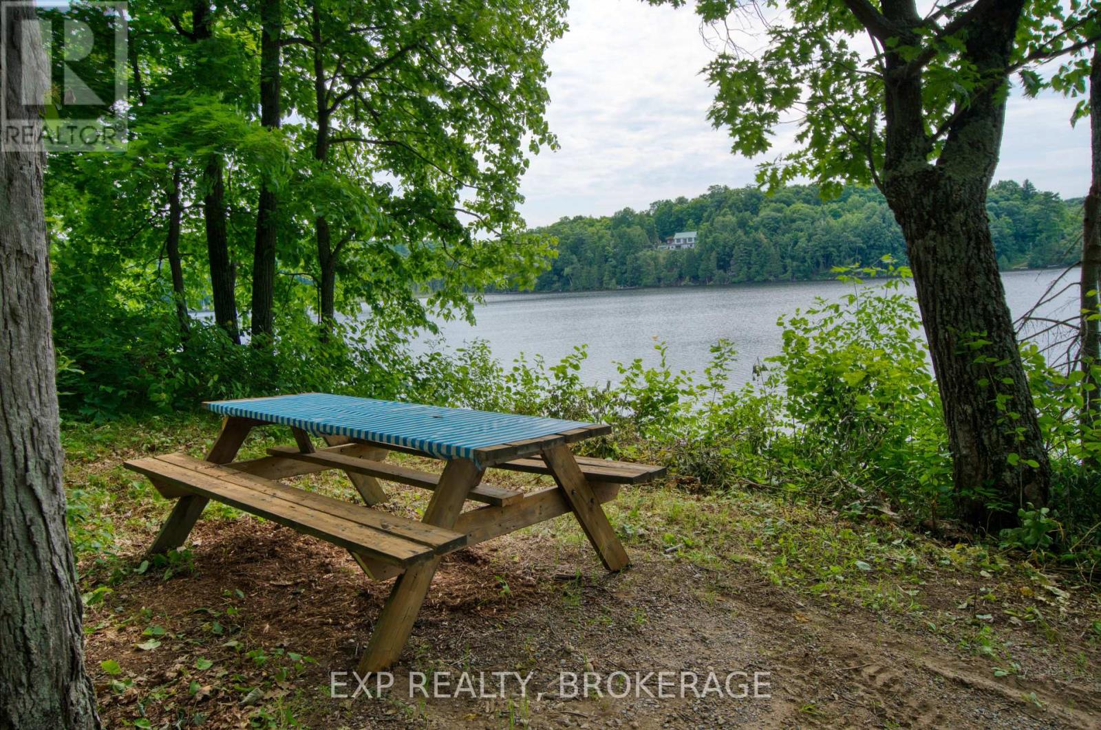 1427 LEWIS ROAD - 39