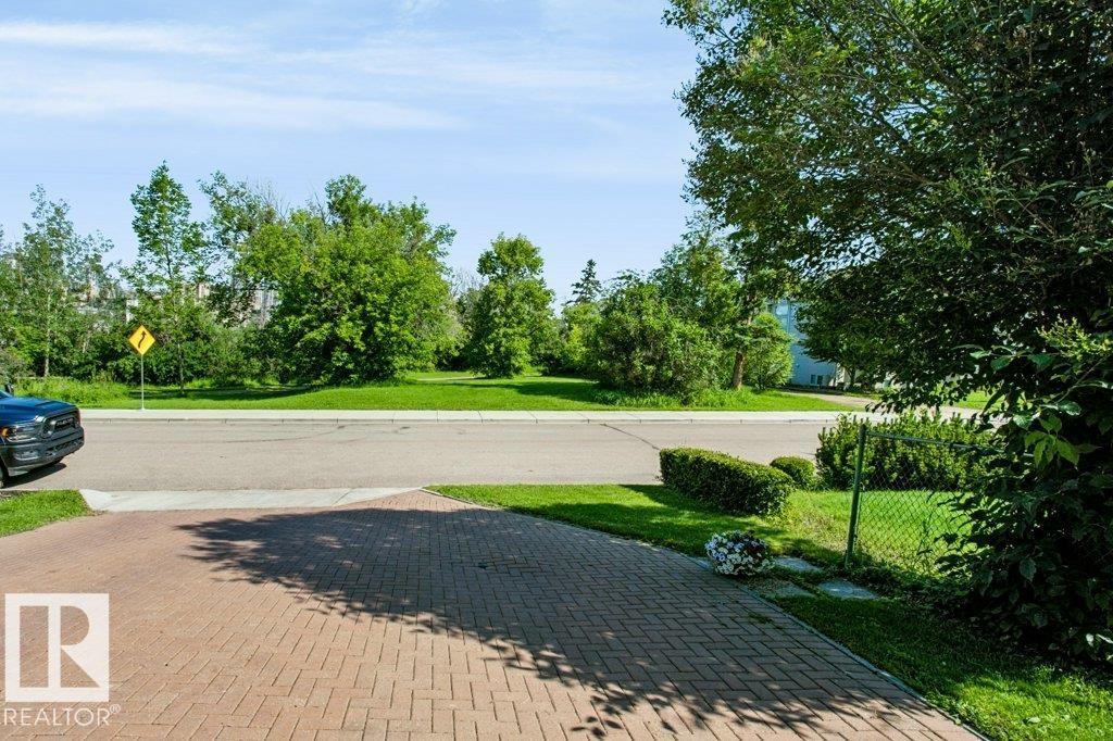 10057 91 AV NW - 14