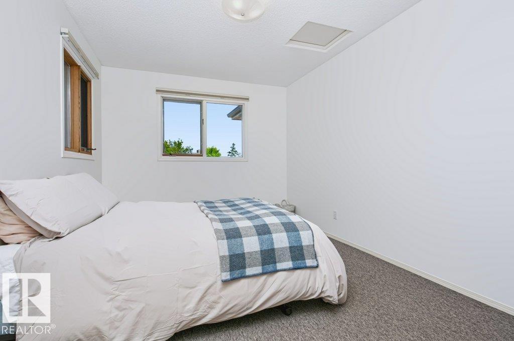 10057 91 AV NW - Image 34
