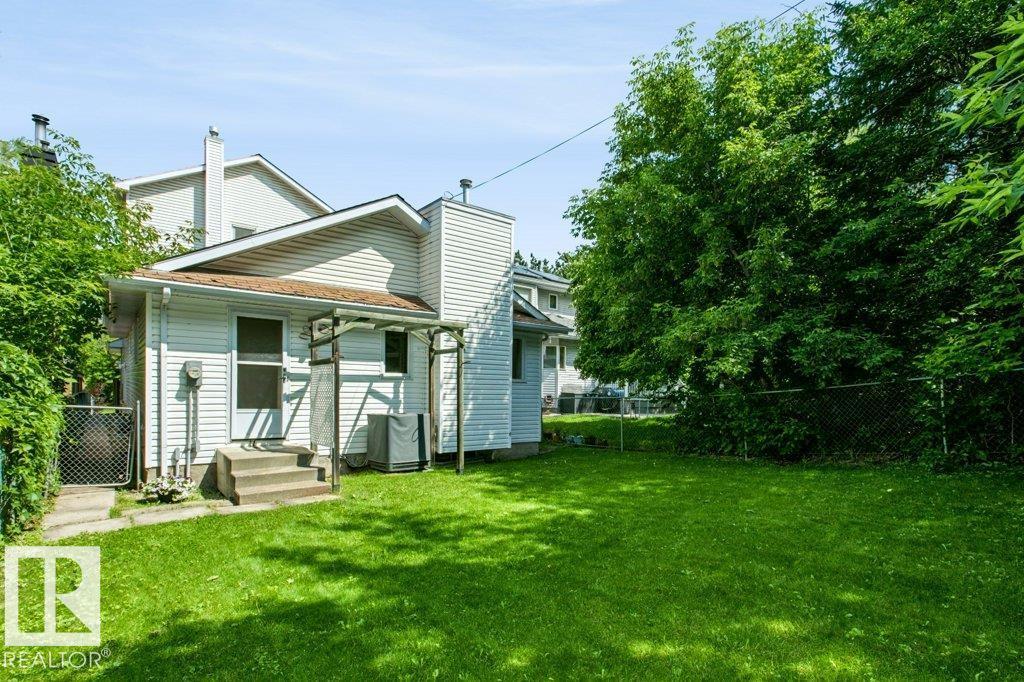 10057 91 AV NW - 41